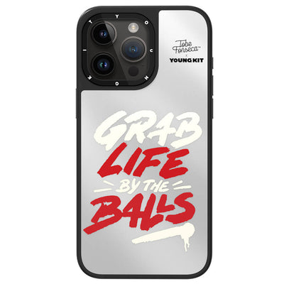 Apple iPhone 15 Pro Max Kılıf Tobias Fonseca Tasarımlı Youngkit Mirror Kapak Pembe