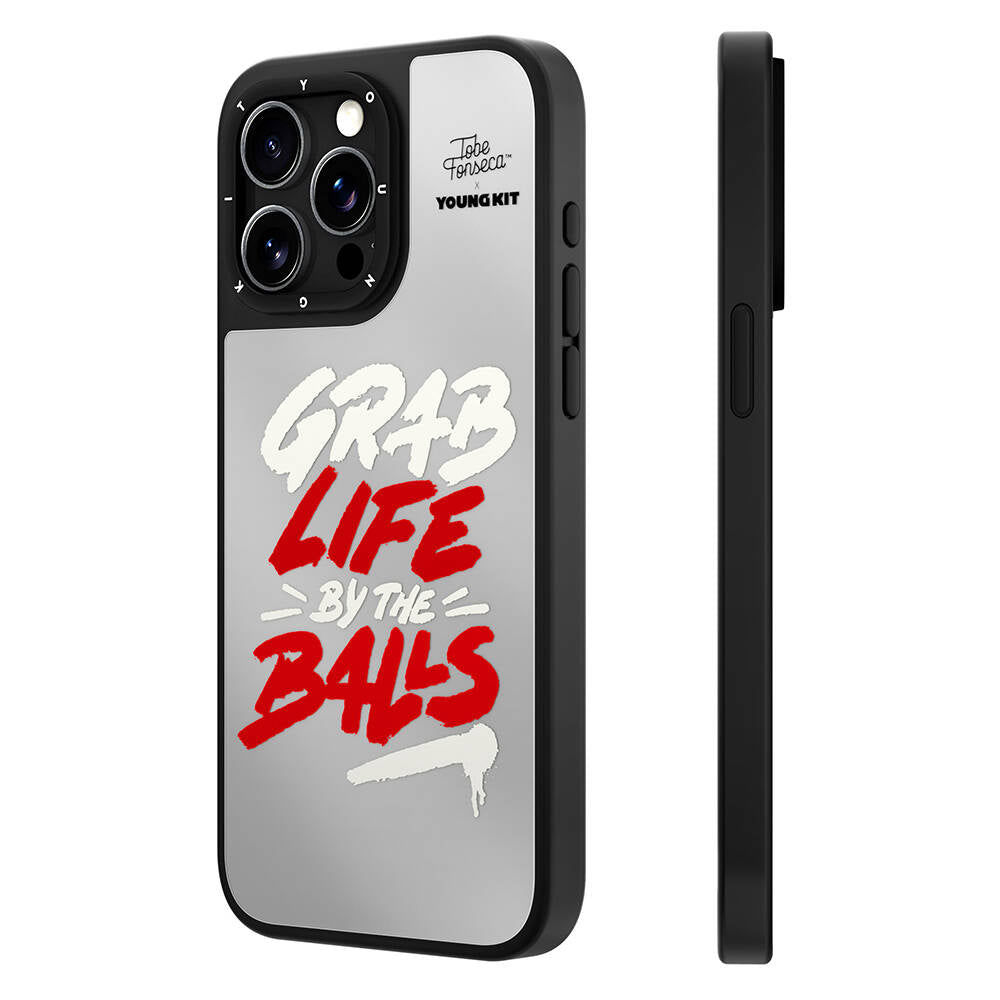 Apple iPhone 15 Pro Max Kılıf Tobias Fonseca Tasarımlı Youngkit Mirror Kapak Kırmızı