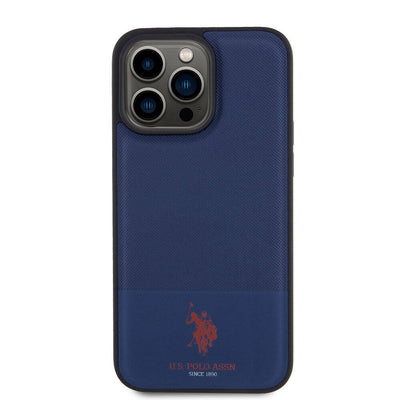 Apple iPhone 15 Pro Max Kılıf U.S. Polo Assn. Orjinal Lisanslı Suni Deri Arka Yüzey Baskı Logolu Örgü Desenli Kapak Kırmızı
