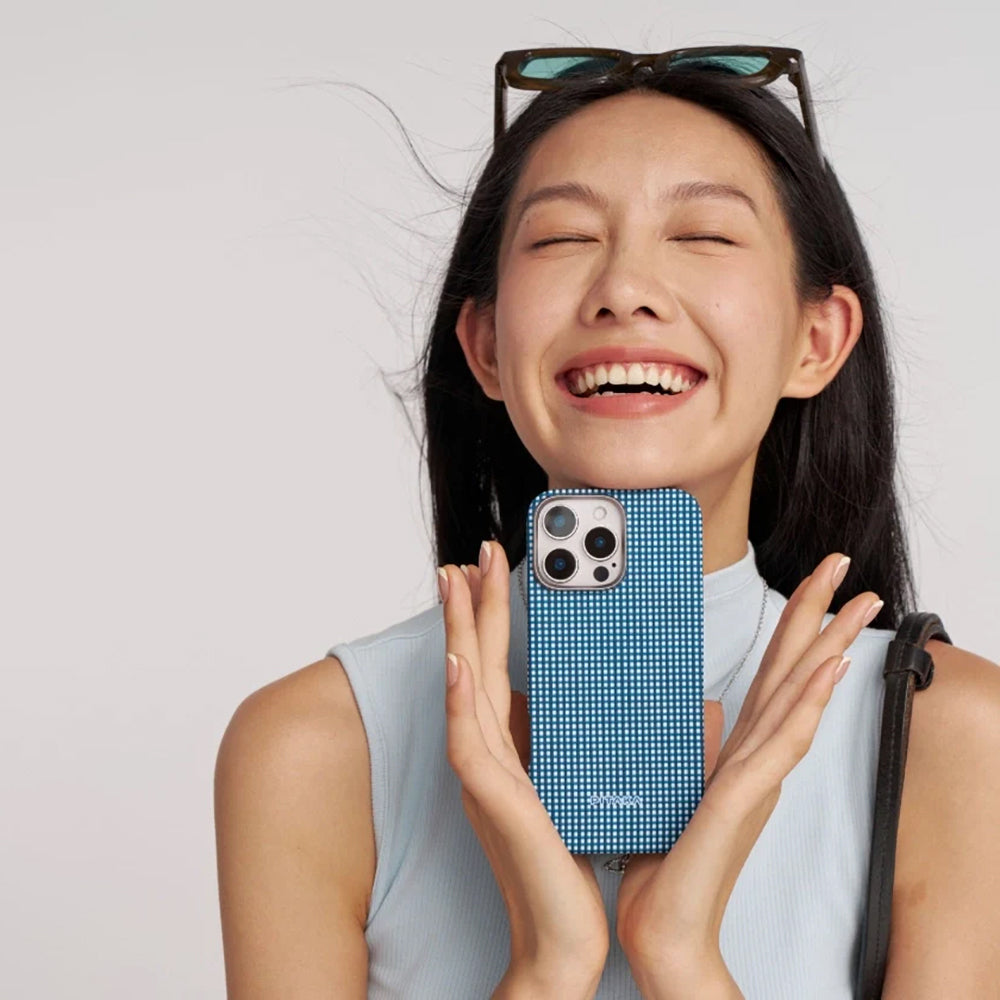 iPhone 16 Kılıf M-safe Şarj Özellikli Aramid Fiber Pitaka Ultra-Slim Classic Serisi Ocean Blue Kılıf