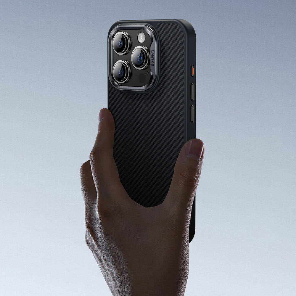 iPhone 16 Plus Kılıf Karbon Fiber M-safe Şarj Özellikli Benks Hybrid ArmorPro 600D Kevlar Kılıf