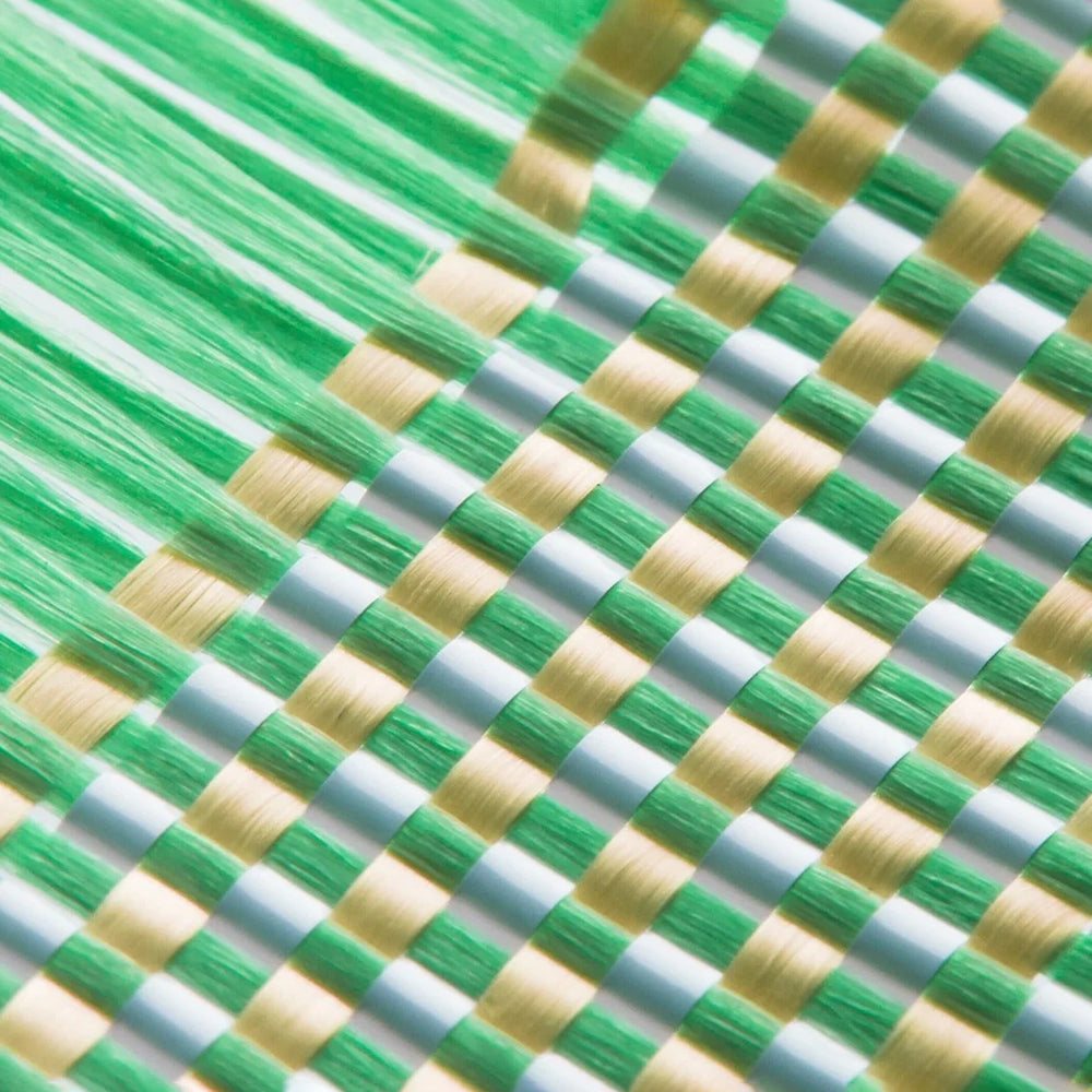 iPhone 16 Plus Kılıf M-safe Şarj Özellikli Aramid Fiber Pitaka Ultra-Slim Classic Serisi Forest Green Kılıf