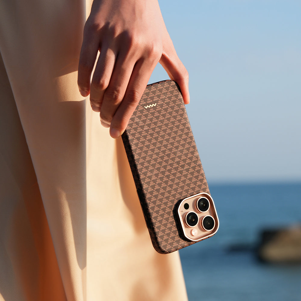 iPhone 16 Pro Kılıf M-safe Şarj Özellikli Raptic Aramid Skin Origin Serisi Kılıf