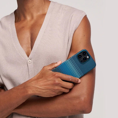 iPhone 16 Pro Kılıf M-safe Şarj Özellikli Aramid Fiber Pitaka Military-Grade Sunset-Moonrise Serisi Moonrise Kılıf