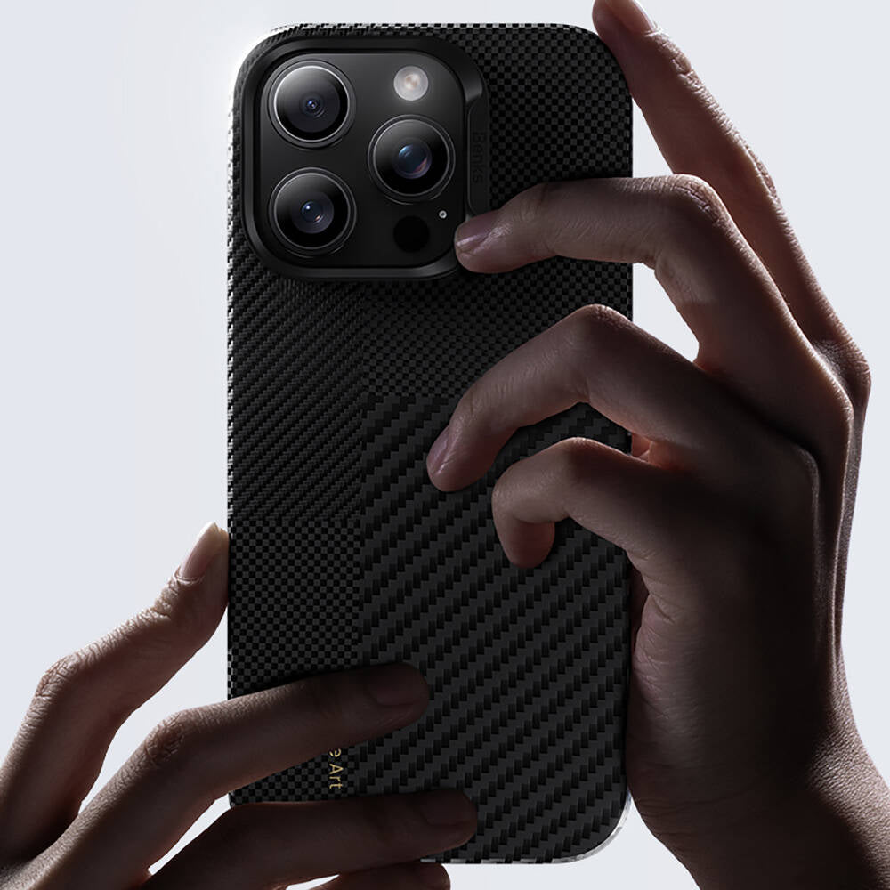 iPhone 16 Pro Kılıf M-safe Şarj Özellikli Karbon Fiber Benks Montage ArmorAir Kevlar Kılıf