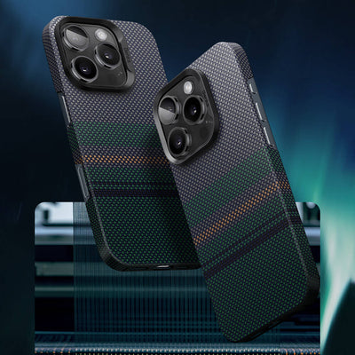 Apple iPhone 16 Pro Kılıf Magsafe Şarj Özellikli Karbon Fiber Tasarımlı Benks Aurora ArmorAir Kevlar Kapak Siyah