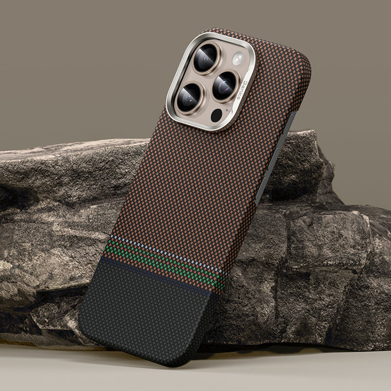 iPhone 16 Pro Kılıf M-safe Şarj Özellikli Karbon Fiber Tasarımlı Benks Prestige ArmorAir Kevlar Kılıf