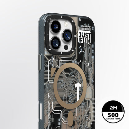 iPhone 16 Pro Kılıf M-safe Şarj Özellikli Youngkit Technology Serisi Kılıf