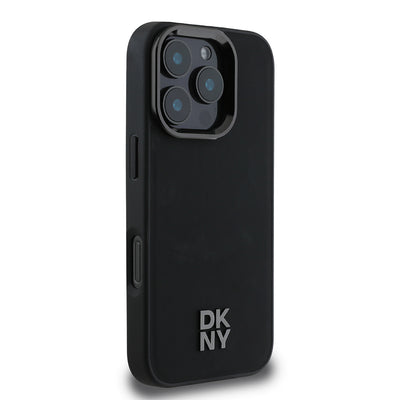 Apple iPhone 16 Pro Max Kılıf DKNY Orjinal Lisanslı Magsafe Şarj Özellikli Metal Logolu PU Deri Plain Kapak Siyah