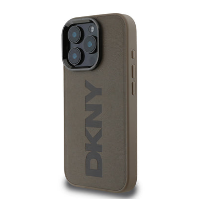 Apple iPhone 16 Pro Max Kılıf DKNY Orjinal Lisanslı Magsafe Şarj Özellikli PU Deri Plain Kapak Kahverengi