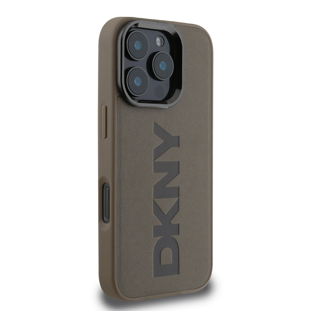 Apple iPhone 16 Pro Max Kılıf DKNY Orjinal Lisanslı Magsafe Şarj Özellikli PU Deri Plain Kapak Kahverengi