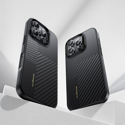 iPhone 16 Pro Max Kılıf Karbon Fiber M-safe Şarj Özellikli Kamera Kontrol Butonlu Benks Hybrid ArmorPro Montage Kevlar Kılıf