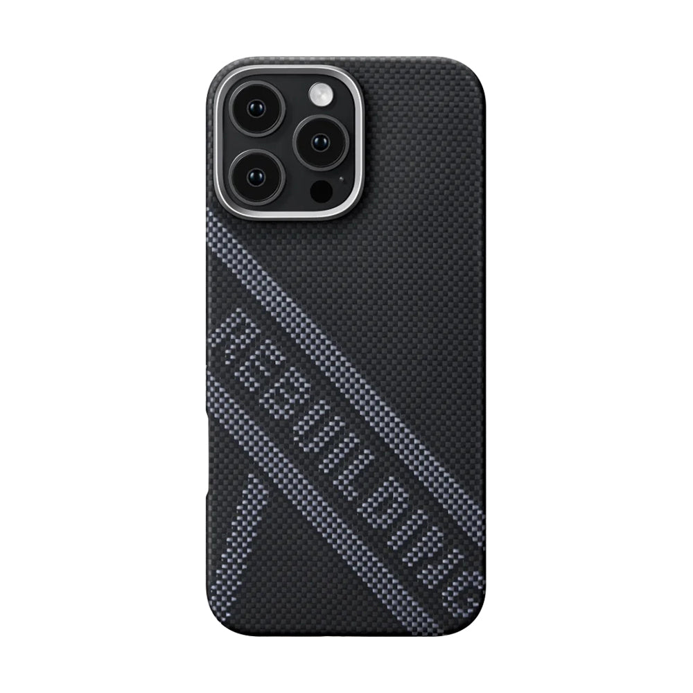 Apple iPhone 16 Pro Max Kılıf M-safe Şarj Özellikli Aramid Fiber Re-TROS Tasarımlı Pitaka Tactile Woven Rebuilding Serisi Kapak Siyah