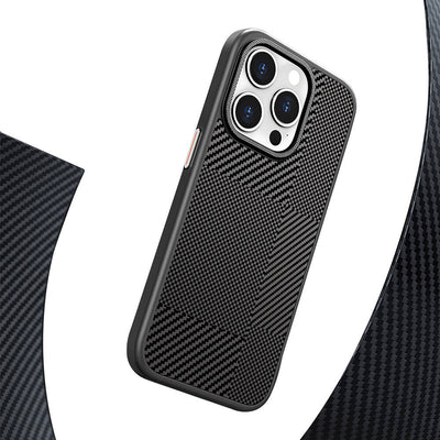 Apple iPhone 16 Pro Max Kılıf Magsafe Şarj Özellikli Karbon Fiber Desenli Mutural Montage Kapak Gümüş