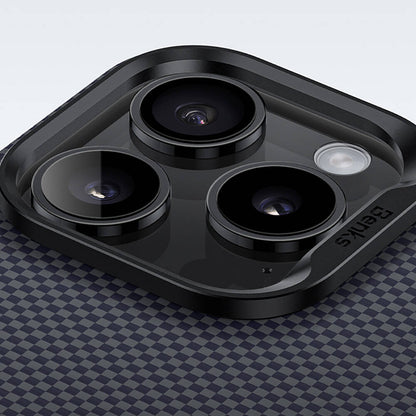 iPhone 16 Pro Max Kılıf M-safe Şarj Özellikli Karbon Fiber Tasarımlı Benks Aurora ArmorPro Kevlar Kılıf