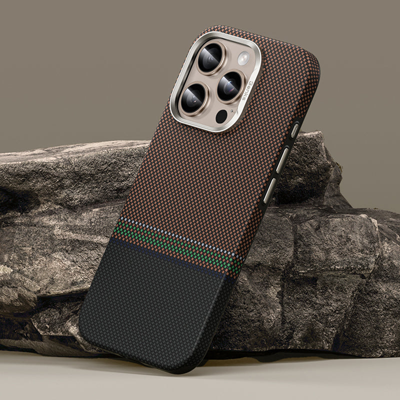 iPhone 16 Pro Max Kılıf M-safe Şarj Özellikli Karbon Fiber Tasarımlı Benks Prestige ArmorPro Kevlar Kılıf