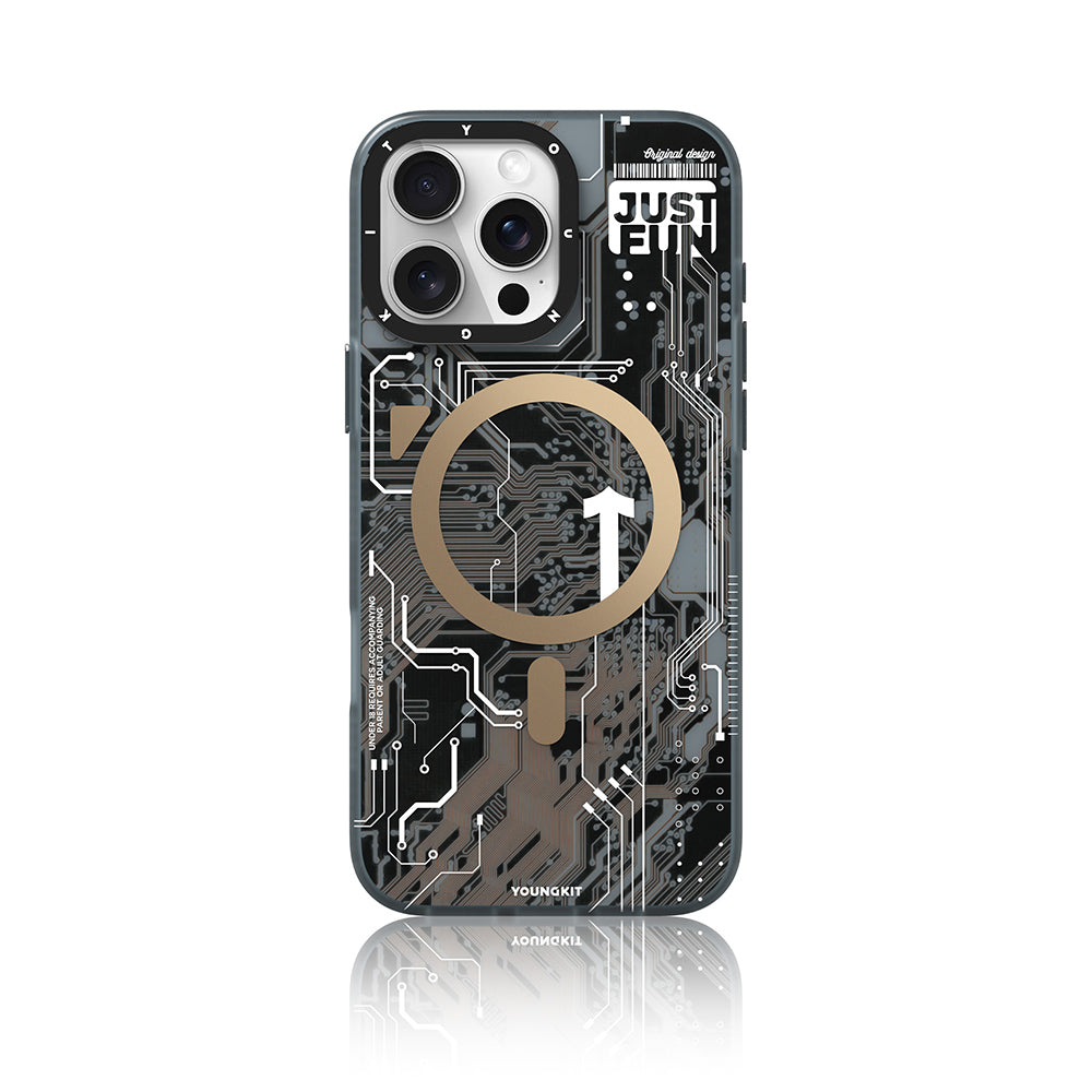 Apple iPhone 16 Pro Max Kılıf Magsafe Şarj Özellikli Youngkit Technology Serisi Kapak Desert Gold