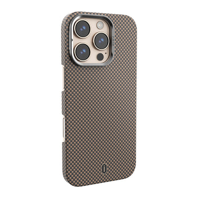 Apple iPhone 16 Pro Max Kılıf Wiwu DCC-208 M-safe Şarj Özellikli Kamera Standlı Aramid Fiber Tasarım Kevlar Kapak Gold
