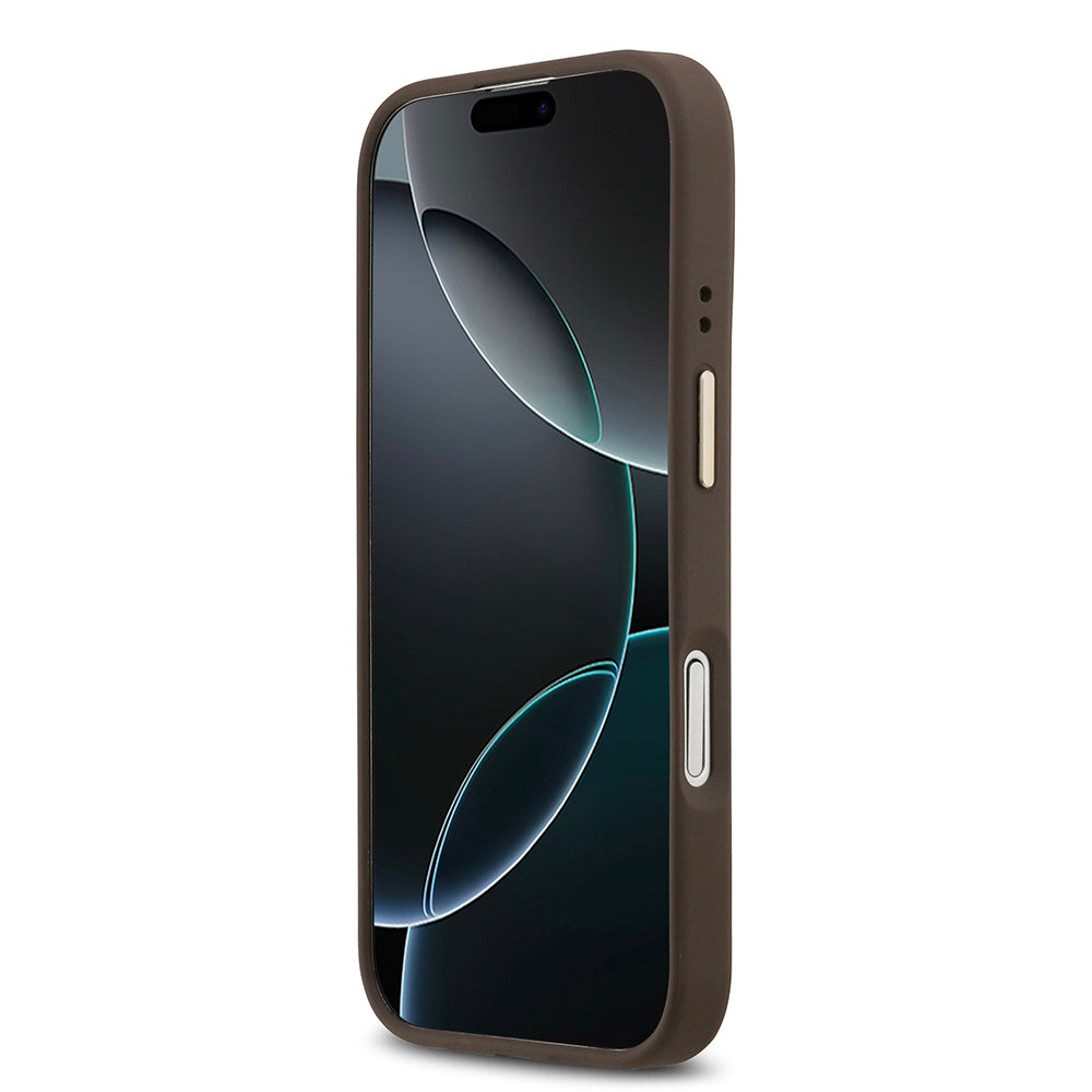 Apple iPhone 17 Kılıf Guess Orjinal Lisanslı M-safe Şarj Özellikli Sıcak Baskılı Yazı Logolu PU Deri Peony Kapak Kahverengi