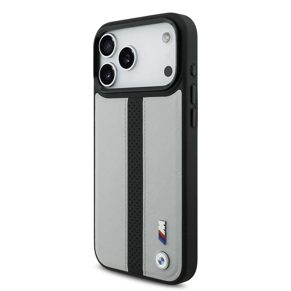 iPhone 17 Pro Kılıf BMW Orjinal Lisanslı M-safe Şarj Özellikli Deri Arka Yüzey Metal Logolu Delikli Şerit Tasarımlı Kılıf