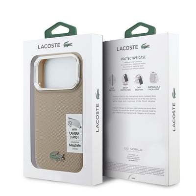 Apple iPhone 17 Pro Kılıf Lacoste Orjinal Lisanslı M-safe Şarj Özellikli PU Pike Desenli Standlı Metal Logolu Kapak Bej