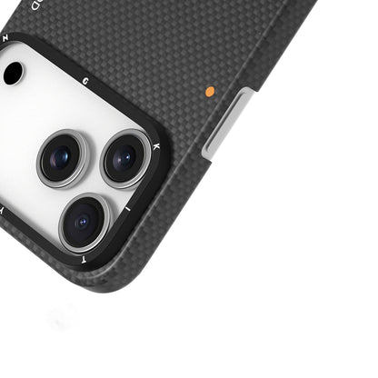 iPhone 17 Pro Kılıf M-safe Şarj Özellikli Aramid Fiber Youngkit 1500D Kevlar Extreme Wing Titanyum-Gold Serisi Kılıf