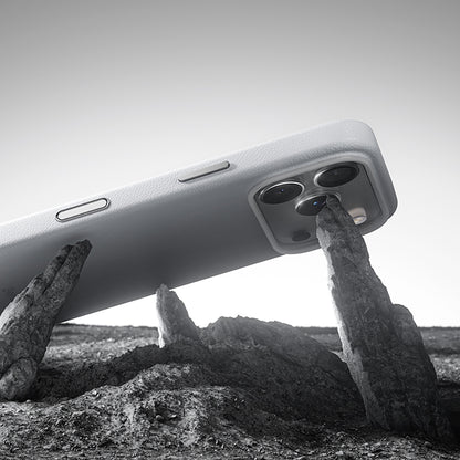 iPhone 17 Pro Kılıf M-safe Şarj Özellikli Çizilmeye Dayanıklı Benks VitaPro Serisi PU Deri Kılıf