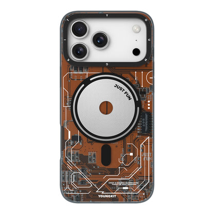 iPhone 17 Pro Kılıf M-safe Şarj Özellikli Kamera Denetim Butonlu Youngkit Technology Serisi Kılıf