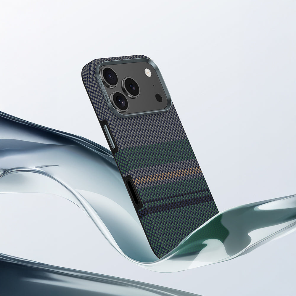 iPhone 17 Pro Kılıf M-safe Şarj Özellikli Karbon Fiber Tasarımlı Benks Aurora ArmorPro Kevlar Kılıf