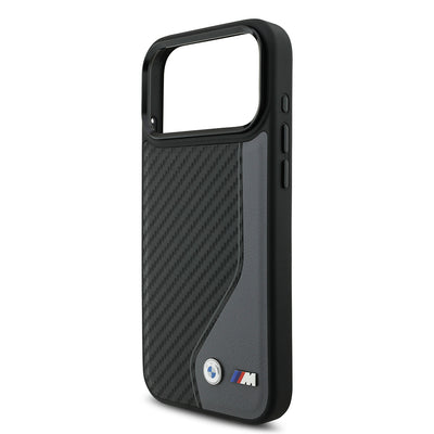 Apple iPhone 17 Pro Max Kılıf BMW Orjinal Lisanslı M-safe Şarj Özellikli Metal BMW ve M Logolu PU Karbon Tasarımlı Kapak Siyah