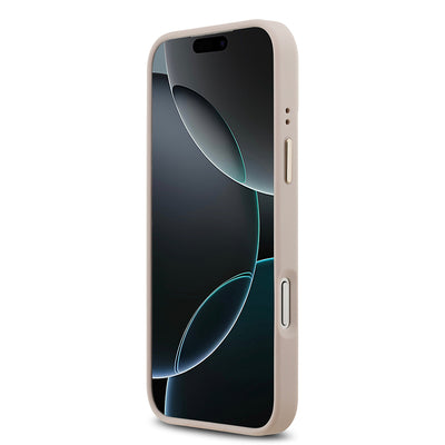 Apple iPhone 17 Pro Max Kılıf Guess Orjinal Lisanslı M-safe Şarj Özellikli Gold Metal Kamera Çerçeveli PU Deri 4G Desenli Yazı Logolu Kapak Pembe