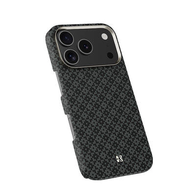 Apple iPhone 17 Pro Max Kılıf M-Safe Şarj Özellikli Benks ArmorAir ArmorGrid Serisi Kevlar Kapak Gold