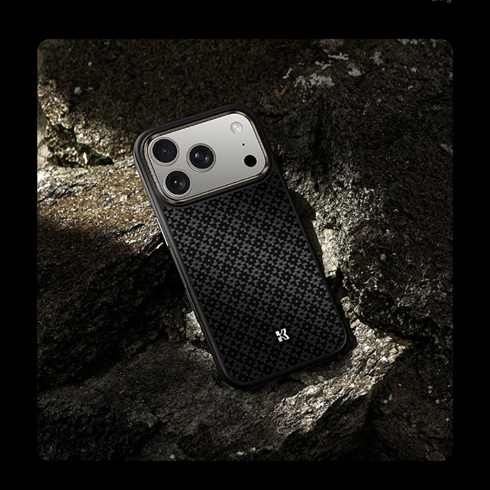 Apple iPhone 17 Pro Max Kılıf M-Safe Şarj Özellikli Benks ArmorPro ArmorGrid Serisi Kevlar Kapak Siyah