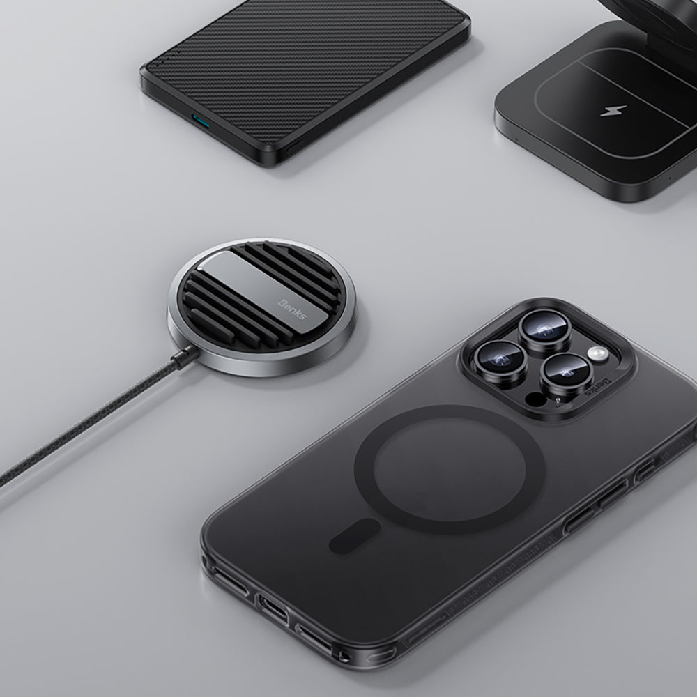 iPhone 17 Pro Max Kılıf M-safe Şarj Özellikli Benks Lucid Armor Kılıf