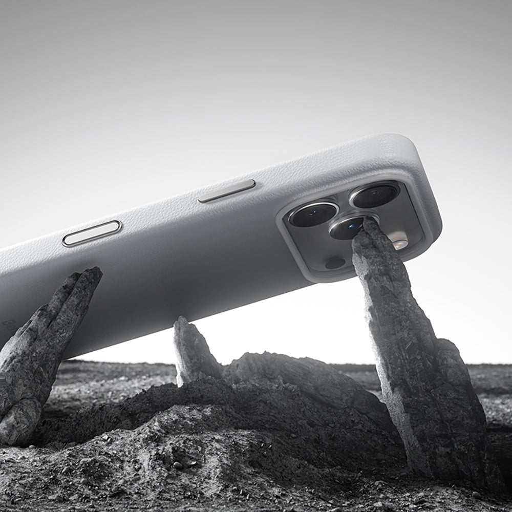 iPhone 17 Pro Max Kılıf M-safe Şarj Özellikli Çizilmeye Dayanıklı Benks VitaPro Serisi PU Deri Kılıf