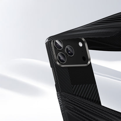 iPhone 17 Pro Max Kılıf M-safe Şarj Özellikli Karbon Fiber Benks Montage ArmorAir Kevlar Kılıf