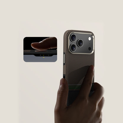 iPhone 17 Pro Max Kılıf M-safe Şarj Özellikli Karbon Fiber Tasarımlı Benks Prestige ArmorPro Kevlar Kılıf