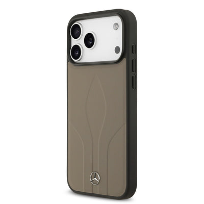 Apple iPhone 17 Pro Max Kılıf Mercedes Benz Orjinal Lisanslı M-safe Şarj Özellikli Dokulu Desenli Deri Kapak Kahverengi