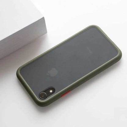 iPhone XR 6.1 Kılıf Benks Magic Smooth Drop Resistance Kılıf