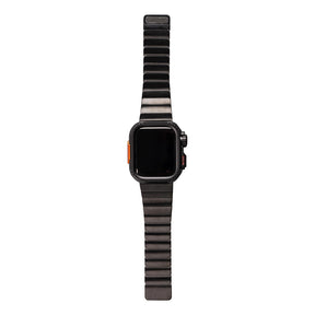 Apple Watch 44mm Zore KRD-126 Sert Kasa Koruyuculu Metal Kordon