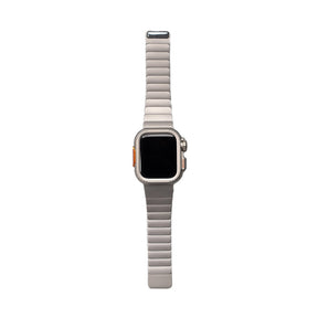 Apple Watch 44mm Zore KRD-126 Sert Kasa Koruyuculu Metal Kordon