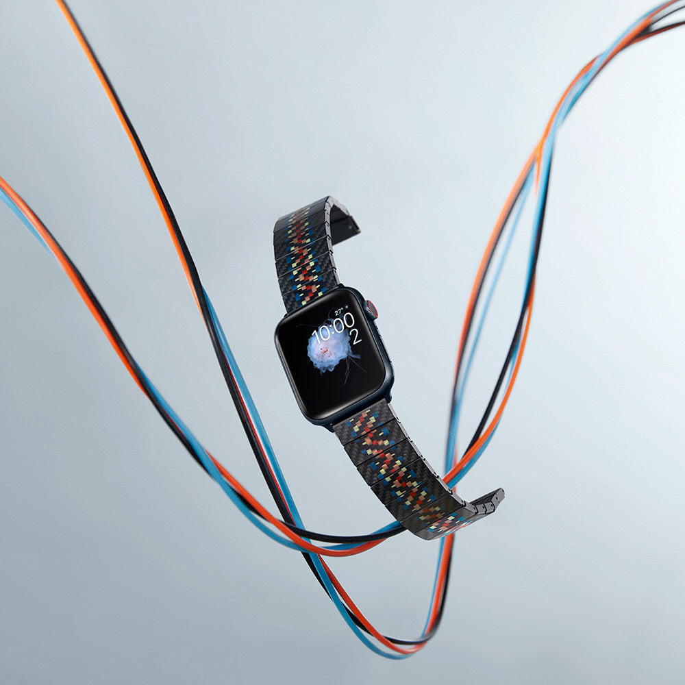 Apple Watch Serisi Uyumlu Aramid Fiber ve Karbon Fiber Pitaka Modern Serisi Rhapsody Universal Kordon