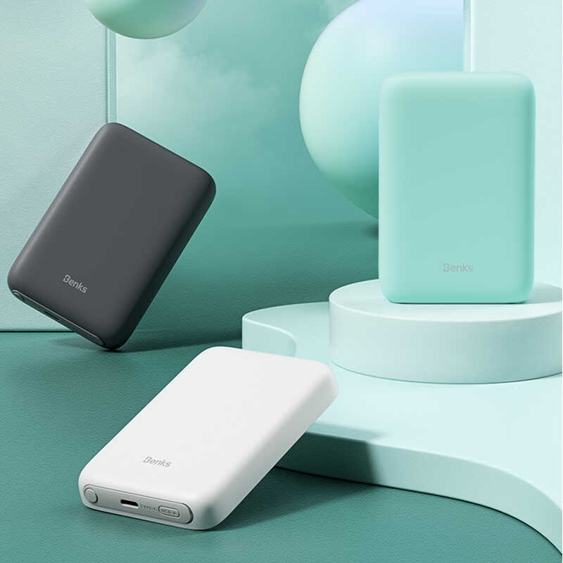 Benks MP06 15W Magsafe Magnetik Slim Powerbank 10000 Mah iPhone 12-13-14 Serisi Yeşil