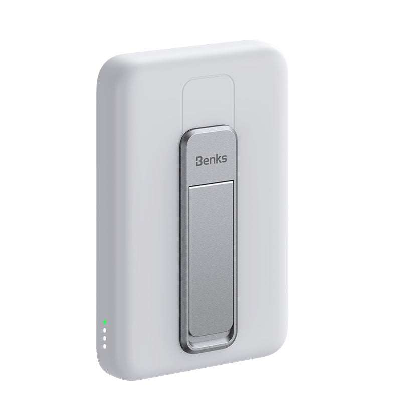 Benks MP08 Magsafe Magnetik Standlı İnce Tasarımlı Powerbank 10000mAh Siyah