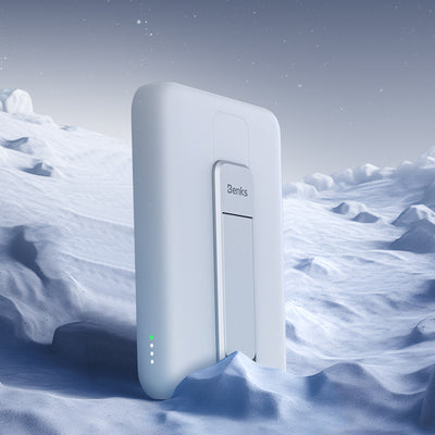Benks MP08 Magsafe Magnetik Standlı İnce Tasarımlı Powerbank 10000mAh Siyah