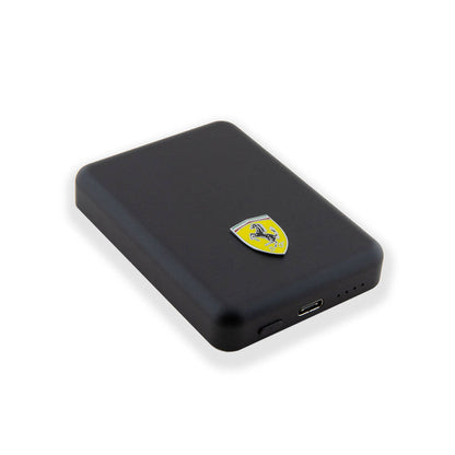 Ferrari Led Işıklı Göstergeli M-safe Magnetik Orjinal Lisanslı Powerbank 5000 Mah