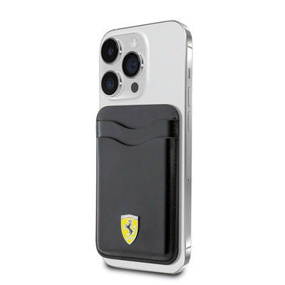 Ferrari Orjinal Lisanslı Magnetik Metal Logolu PU Deri Kartlık Kırmızı