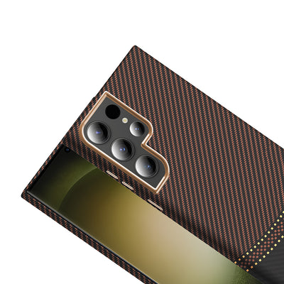 Galaxy S23 Ultra Kılıf M-safe Şarj Özellikli Karbon Fiber Görünümlü Zore Gros Kapak Gold-Siyah