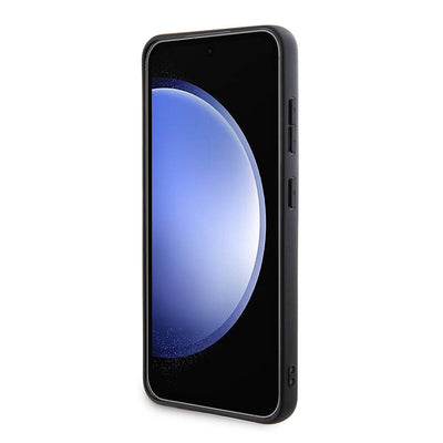 Galaxy S24 Kılıf Guess Orjinal Lisanslı PU Üçgen Logo 4G Desenli Kapak Siyah