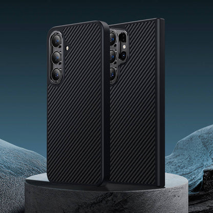 Galaxy S24 Kılıf Karbon Fiber M-safe Şarj Özellikli Benks Hybrid ArmorPro 600D Kevlar Kılıf